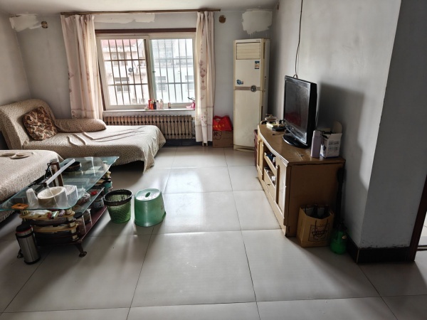 牟山一區(qū)，房屋出售！